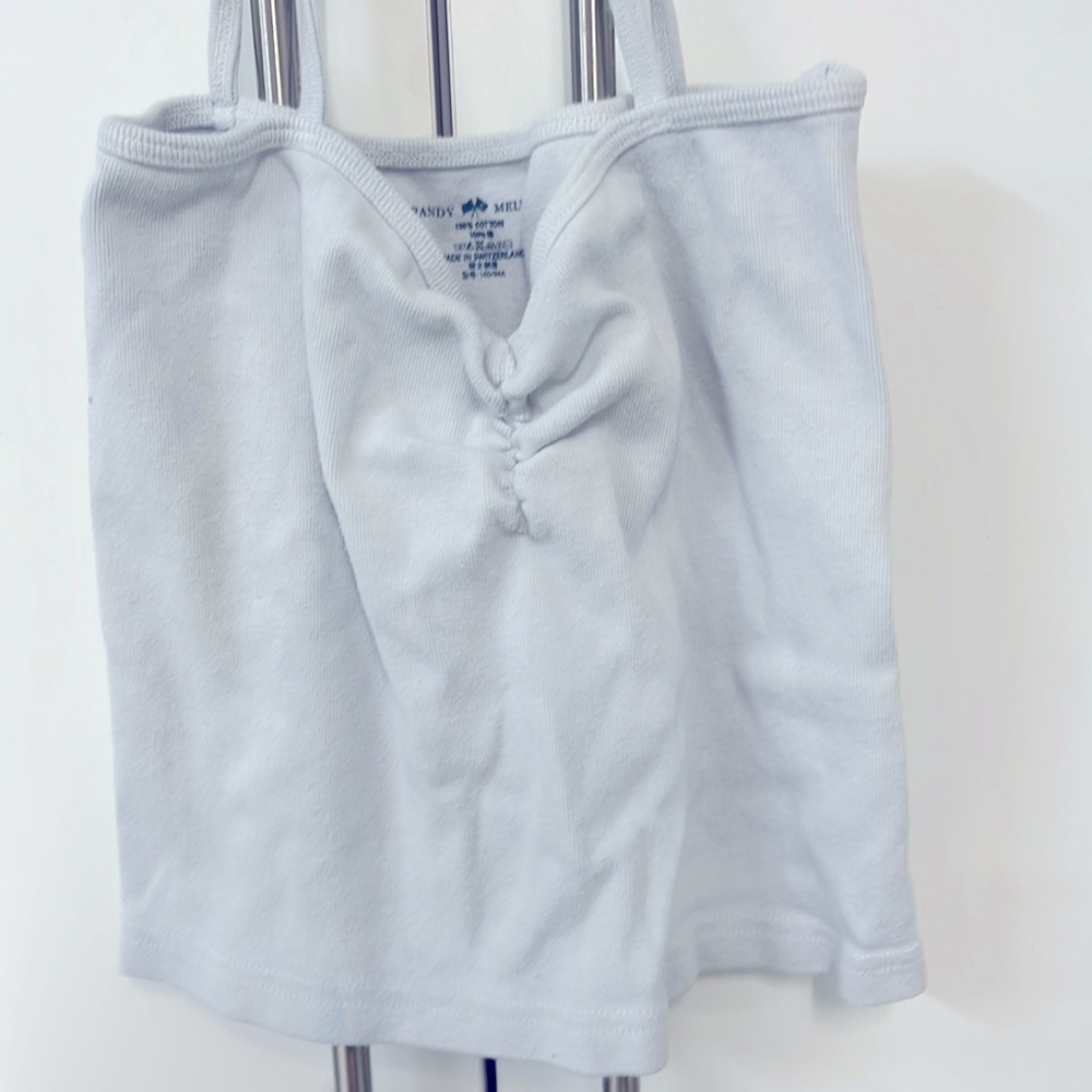 SIZE: small     BRAND:Brandy Melville  COLOR: white